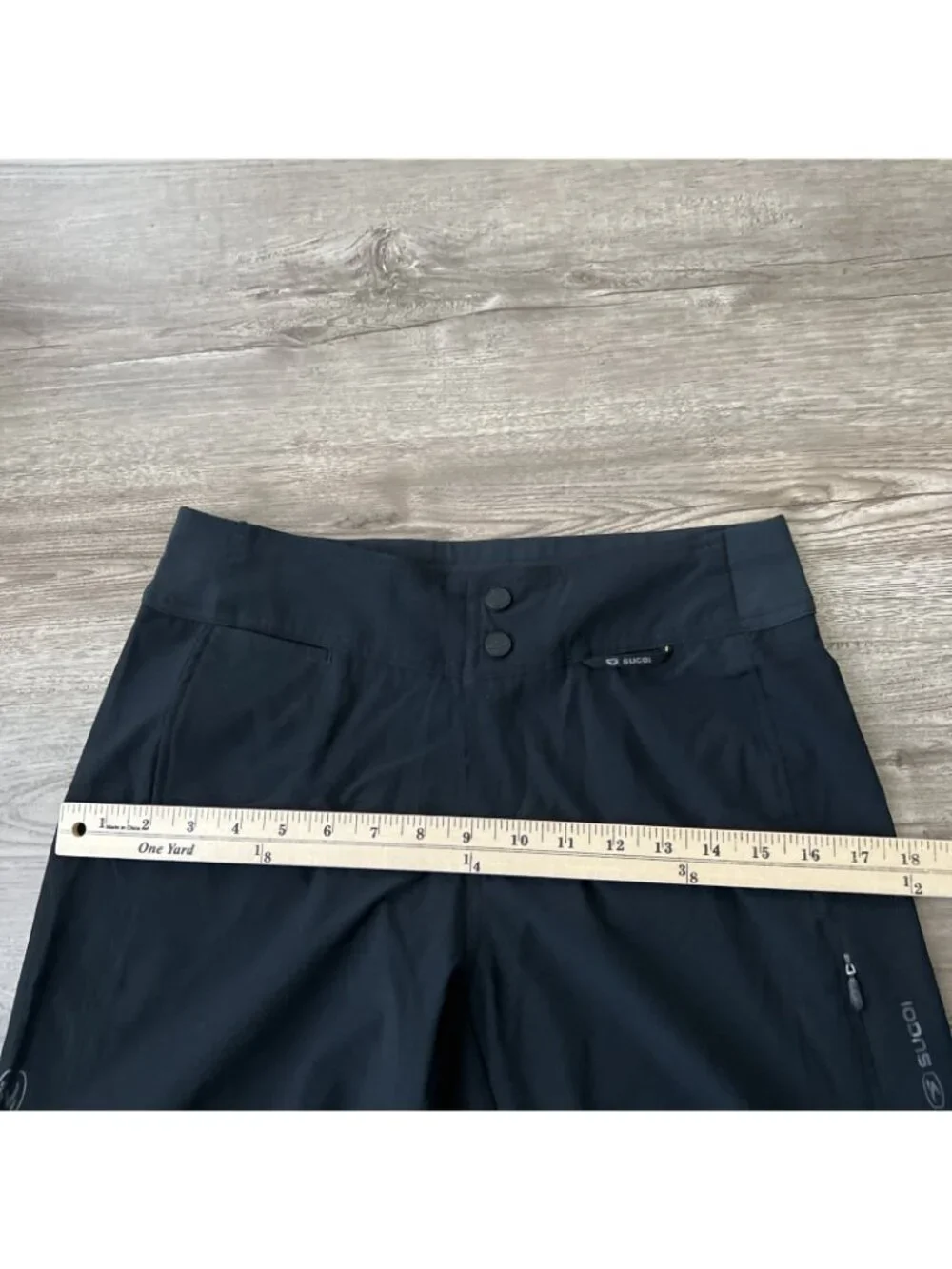 Sugoi Cycling Capri Pants Womens‎ S Black Low Rise